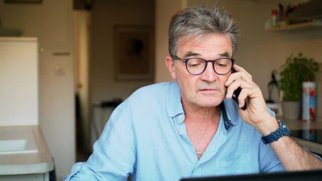 Service client Ordinateur t&eacute;l&eacute;phone
