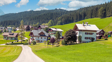 Fototapeta na wymiar Village of Gosau in Austria