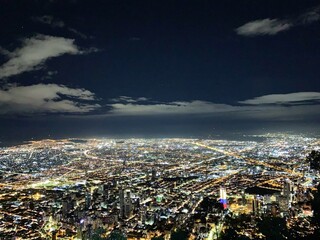 Toma desde el Cerro Monserrate, Bogotá-Colombia