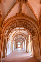 Obraz premium Kreuzgang des Convento de Cristo (Christuskloster) in Tomar, Portugal