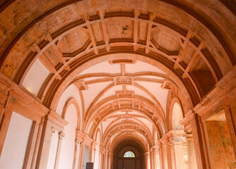 Obraz premium Kreuzgang des Convento de Cristo (Christuskloster) in Tomar, Portugal