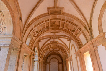 Fototapeta premium Kreuzgang des Convento de Cristo (Christuskloster) in Tomar, Portugal