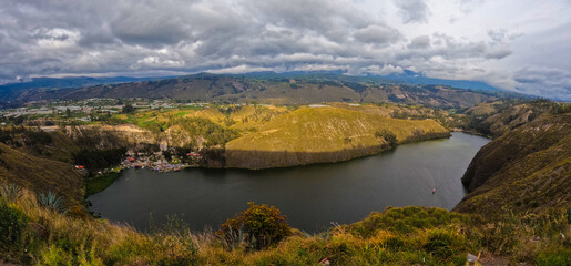 Laguna de Yambo - Thunguragua - Ecuador 