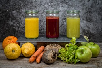 frische Obst und Gemüse Säfte