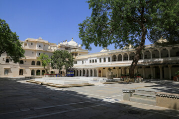 Fototapeta na wymiar Stadtpalast in Udaipur - Indien