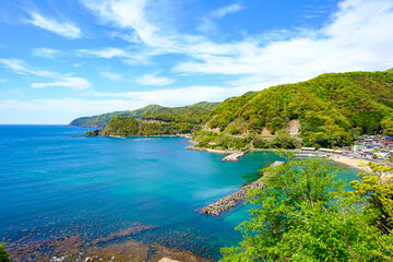 Fototapeta premium 若狭小浜 田烏港と釣姫港の絶景と灯台