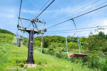 観光リフトに乗って初夏の三瓶山登山へ　島根県大田市　Let's climb up Mt.Mesanbe getting on the sightseeing chair lift in Sanbe town, Oda city, Shimane pref. Japan