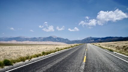 road to the mountains