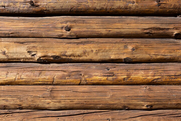 Holzbalken einer Hütte