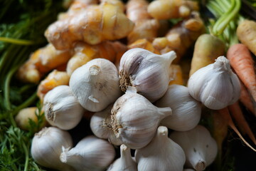 natural organic vegetables photos out of focus, Marche Marketplace.