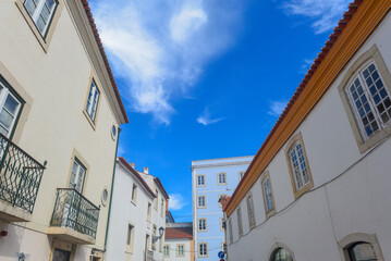 Fototapeta na wymiar Altstadtgasse in Tomar, Portugal