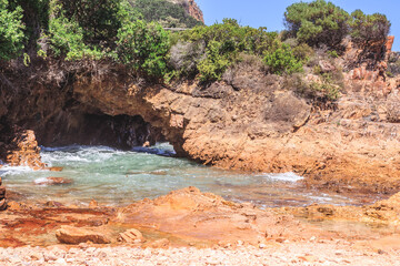 View of Knysna Heads coastline on a beautiful summer’s morning, Knysna, South Africa