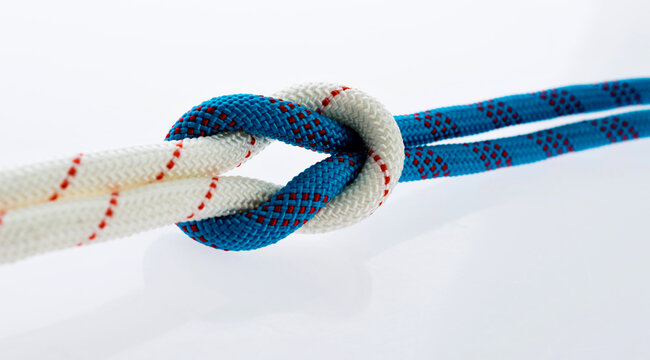 Tied rope together a knot