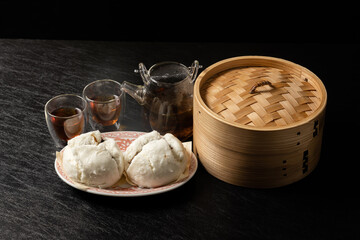 中華肉まん　Chinese buns