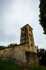 Fototapeta na wymiar Spring in Sant Marti De Capsec church, La Garrotxa, Spain