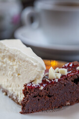 Cheese cake and chocolate cake 