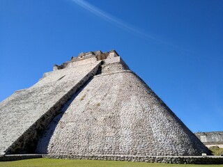 chichen itza pyramid