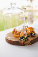 table setting.  Decorating tables. Wedding decor. Holiday dishes. Catering. dishes