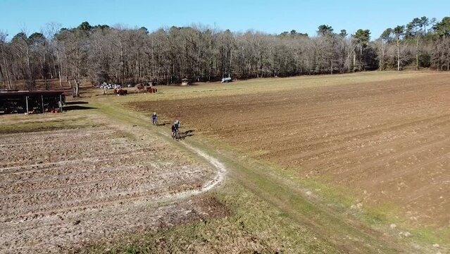 V&eacute;lo &agrave; plusieurs en campagne