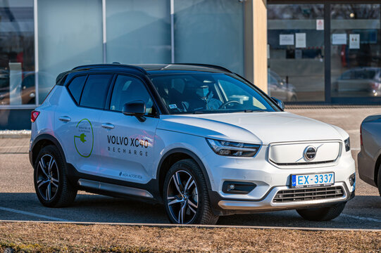 Volvo XC40 Recharge, The Compact Sport Utility Vehicle (SUV) By Volvo Cars