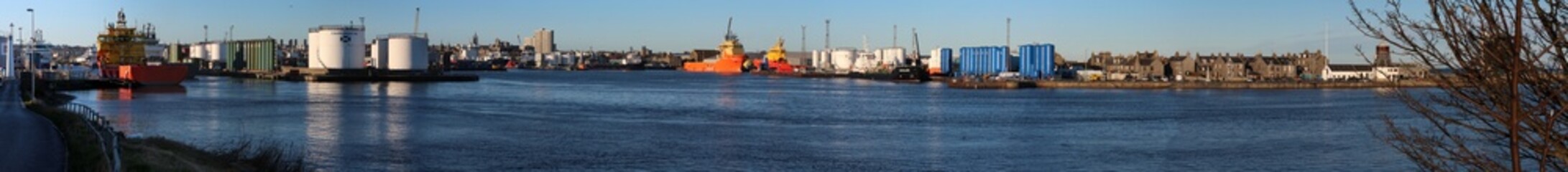 Panorama - Harbour - Aberdeen city - Scotland - UK