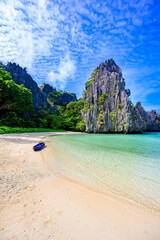 Hidden beach in Matinloc Island, El Nido, Palawan, Philippines - Paradise lagoon and beach in...