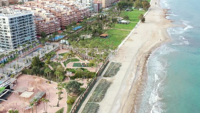bord de mer &agrave; marina d'or, au nord de valencia en Espagne dans la commune d'Oropesa del mar