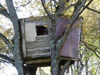 
hunting house