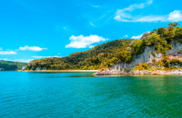 Fototapeta premium Amazing lake tour during perfect weather