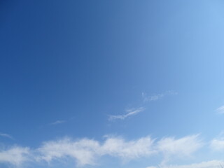 青い空と雲