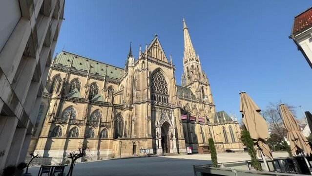 Linz Mariendom cathedral in wide angle view