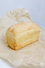 There are one bread on the table.