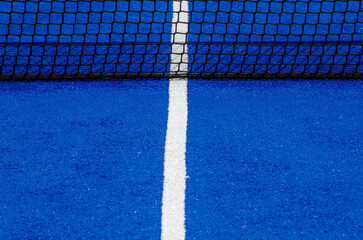 Fototapeta na wymiar blue paddle tennis court net