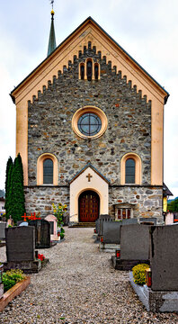 Parish church saint Lucia with cemetery at Niedernsill, Austria