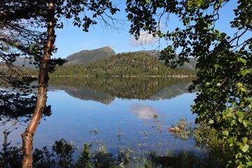 Obraz na płótnie Canvas Summer lake view in Norway