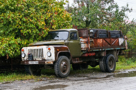 GAZ 53
