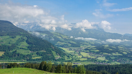 Fototapeta na wymiar Bergwelt, Klausen in Tirol