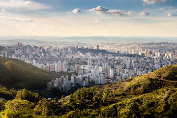 Landscape of Belo Horizonte during a sunny afternoon from the Serra do Curral.