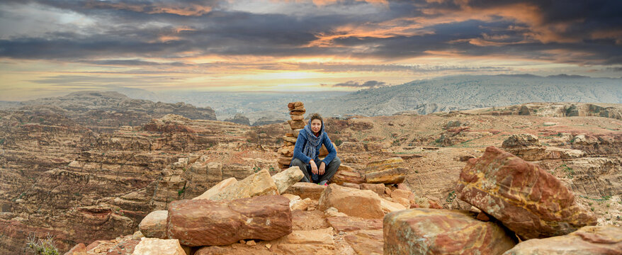 Attractive woman poses as Petra Jordan