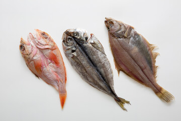 日本の干物、鯵　赤魚　えてかれい
