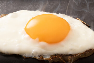 目玉焼き