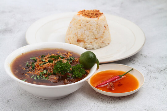Freshly cooked Filipino food called Beef Pares