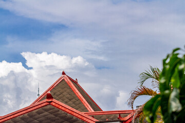 Fototapeta na wymiar Office roof ridge that has the characteristics of the Yogyakarta Palace, clear sky background