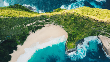 Aerial shot of the tropical coast of the island of Nusa Penida, beach of Kelingking, Indonesia. amazing beach with blue water