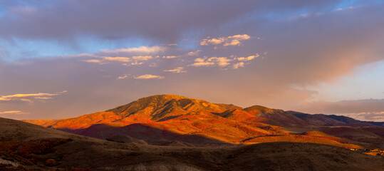 Panoramic view of Mt Ogden sunset in Utah during autumn time