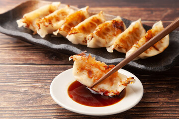 焼き餃子