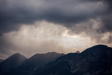 Obraz premium clouds in the mountains