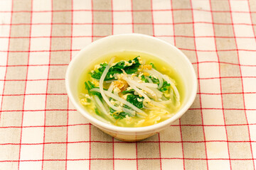家庭料理　菜の花と干しエビのスープ　日本