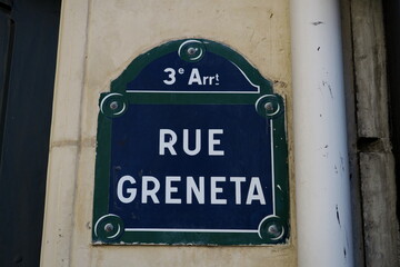 Rue Greneta. Plaque de nom de rue. Paris.