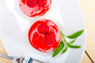 fresh raspberry cake mousse dessert
